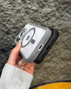 Funda CasePro MagSafe con Soporte para iPhone